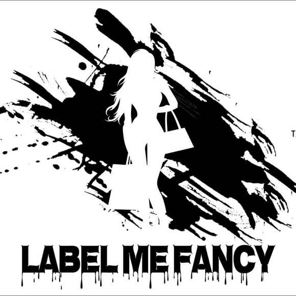 Bandana crocs MUST HAVE - runs small, size up - Picture 3 of 3